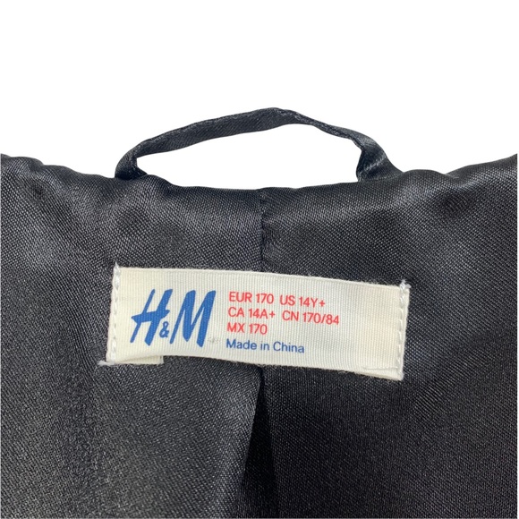 H&M Super Soft Faux Fur Tie Belt Waist Vest - Picture 11 of 14